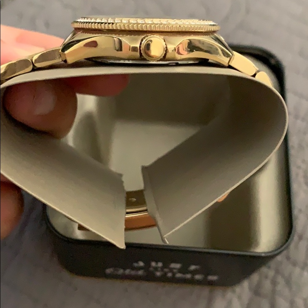 Fossil Watch - Picture 3 of 5